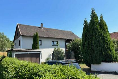 Foto - Haus zum Kaufen in Bayern - Metten 369.000,00 € 220 m²