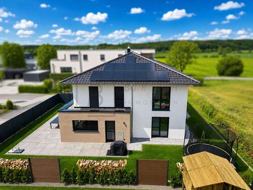 Foto - Haus zum Kaufen in Hochdorf 999.900,00 € 277 m²