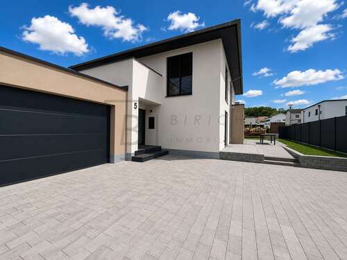 Foto - Haus zum Kaufen in Hochdorf 949.000,00 € 277 m²