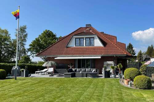 Foto - Haus zum Kaufen in Rellingen 699.000,00 € 113 m²