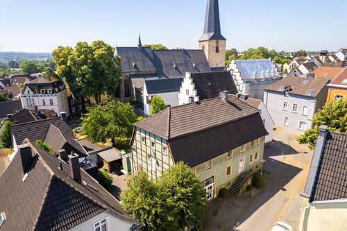 Foto - Haus zum Kaufen in Schwerte 599.000,00 € 260 m²