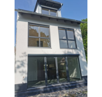 Wohnung zum Kaufen in Hof 321.600,00 € 90 m²