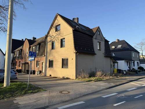Foto - Haus zum Kaufen in Castrop-Rauxel 299.000,00 € 120 m²