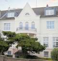 Haus zum Kaufen in Essen-Stadtwald 1.200.000,00 € 413 m²