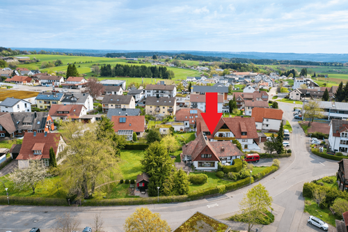 Foto - Haus zum Kaufen in Loßburg 399.000,00 € 226 m²