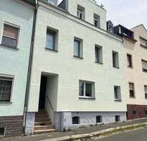 Haus zum Kaufen in Elsterberg 220.000,00 € 203 m²