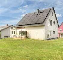 Haus zum Kaufen in Gehlert 320.000,00 € 144 m²