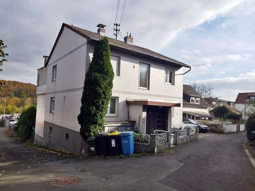 Foto - Haus zum Kaufen in Lollar 475.000,00 € 224 m²