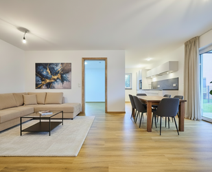 Wohnung zum Kaufen in Straubing 265.000,00 € 60.61 m²