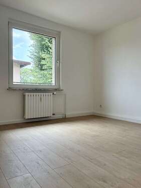 Foto - Wohnung zum Mieten in Duisburg 340,00 € 33 m²