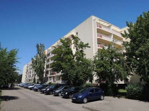 Foto - Wohnung zum Mieten in Magdeburg 202,34 € 35.19 m²