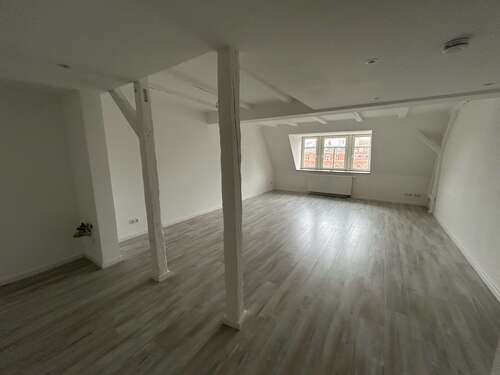 Foto - Wohnung zum Mieten in Zwickau 410,00 € 62.93 m²