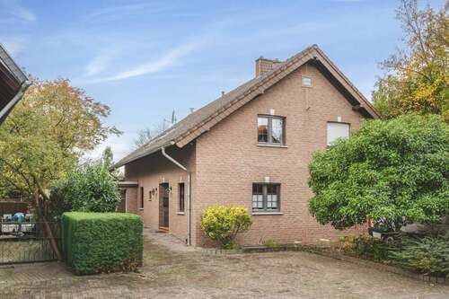Foto - Haus zum Kaufen in Geilenkirchen 319.000,00 € 116.93 m²
