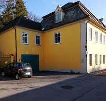 Haus zum Kaufen in Memmingerberg 1.750.000,00 € 600 m²