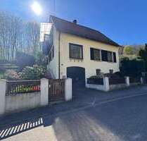 Haus zum Kaufen in Annweiler 250.000,00 € 118 m²