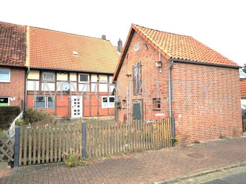 Foto - Haus zum Kaufen in Söhlde Nettlingen 79.000,00 € 140 m²