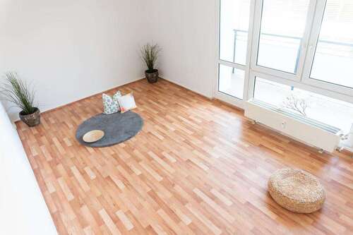 Foto - Wohnung zum Mieten in Chemnitz 365,00 € 56.5 m²