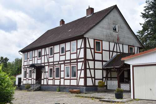 Foto - Haus zum Kaufen in Moringen 429.000,00 € 248 m²