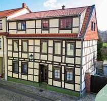 Haus zum Kaufen in Burg 199.000,00 € 216.19 m²