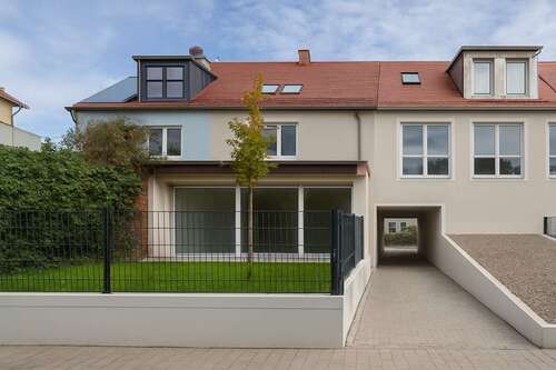 Foto - Haus zum Kaufen in Ingolstadt Haunwöhr 695.000,00 € 122.62 m²