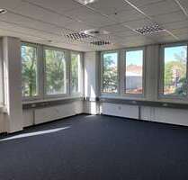 Büro in Berlin 4.750,00 € 632 m²