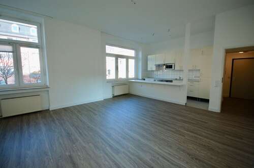 Foto - Wohnung zum Mieten in Düsseldorf 880,00 € 55 m²