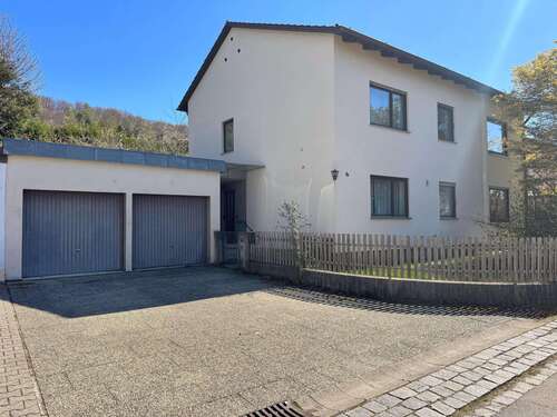 Foto - Haus zum Kaufen in Trostberg 420.000,00 € 174 m²