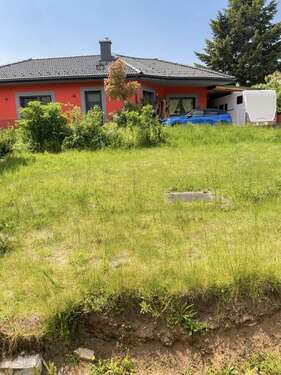 Foto - Grundstück zu verkaufen in Roßtal 199.000,00 € 411 m²