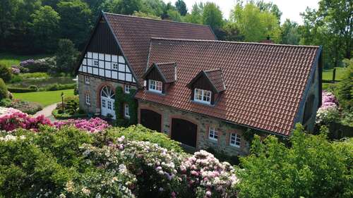 Foto - Haus zum Kaufen in Horn-Bad Meinberg Fissenknick 895.000,00 € 228 m²