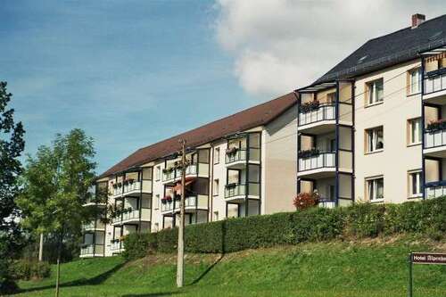 Foto - Wohnung zum Mieten in Markneukirchen 325,00 € 59.85 m²