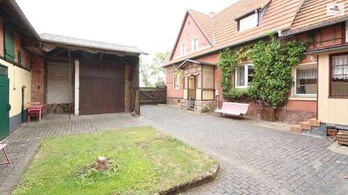 Foto - Haus zum Kaufen in Stadt Falkenstein OT Neuplatendorf 95.000,00 € 131 m²