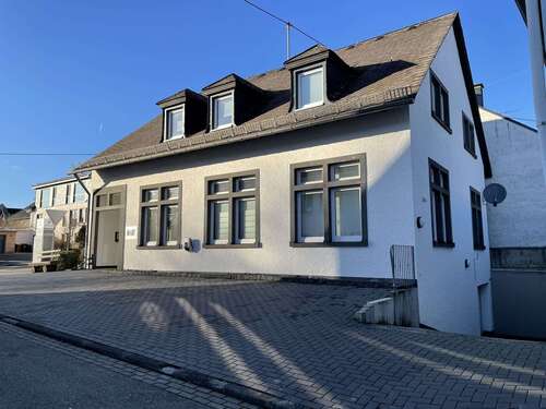 Foto - Haus zum Kaufen in Landkern 301.000,00 € 186 m²