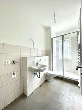 Foto - Wohnung zum Mieten in Bitterfeld 732,60 € 97.68 m²
