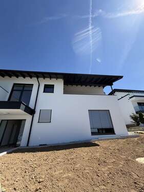 Foto - Wohnung zum Mieten in Dallau 975,00 € 70 m²