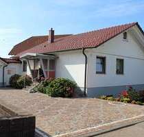 Haus zum Kaufen in Königsfeld 430.000,00 € 180 m²