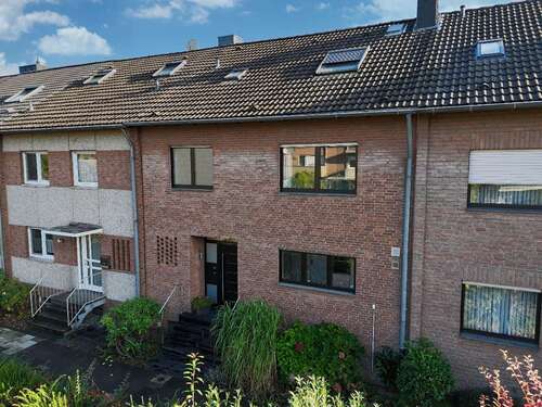 Foto - Haus zum Kaufen in Neuss 570.000,00 € 183 m²