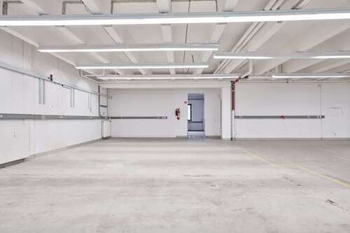 Foto - Büro in Krefeld 6.681,00 € 1027 m²