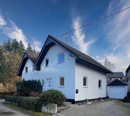 Foto - Haus zum Kaufen in Bickenbach 398.000,00 € 201.72 m²