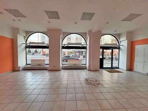 Foto - Einzelhandel in München 3.500,00 € 118 m²