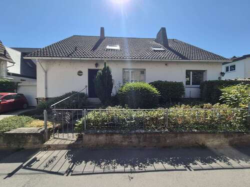 Foto - Haus zum Kaufen in Oestrich-Winkel 525.000,00 € 210 m²