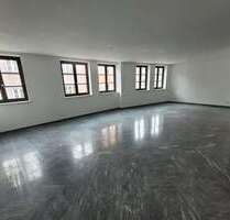 Wohnung zum Mieten in Augsburg 1.750,00 € 152 m²