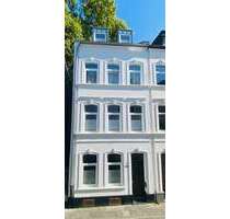 Haus zum Kaufen in Köln 1.500.000,00 € 175.01 m²