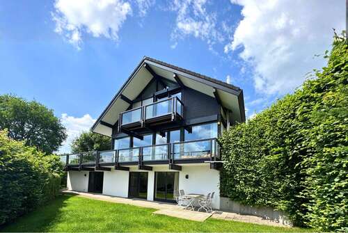 Foto - Haus zum Kaufen in Schlüchtern 549.000,00 € 248.84 m²