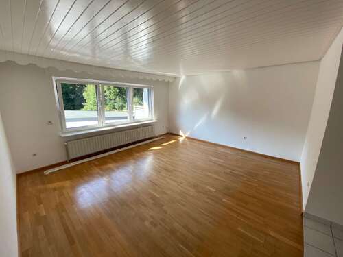 Foto - Wohnung zum Mieten in Homburg 930,00 € 104 m²