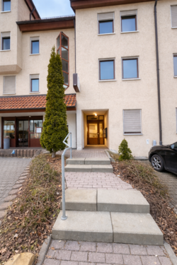 Foto - Wohnung zum Kaufen in Dettingen an der Erms 245.000,00 € 69.97 m²