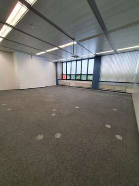 Foto - Büro in Augsburg 5.805,00 € 894 m²