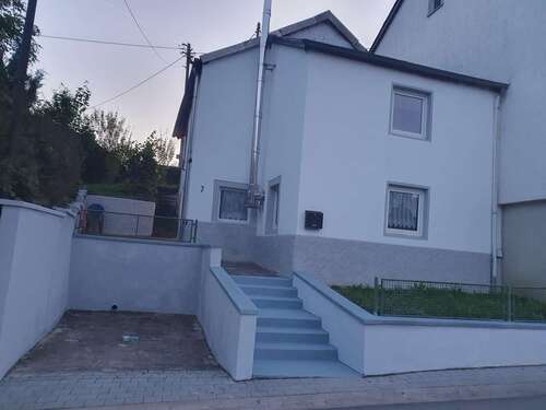 Foto - Haus zum Kaufen in Waxweiler 190.000,00 € 80 m²