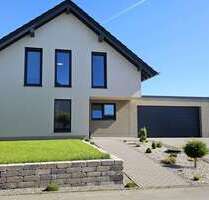 Haus zum Kaufen in Peterswald-Löffelscheid 468.000,00 € 150 m²