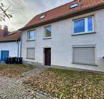 Haus zum Kaufen in Am Ettersberg 109.000,00 € 220 m²