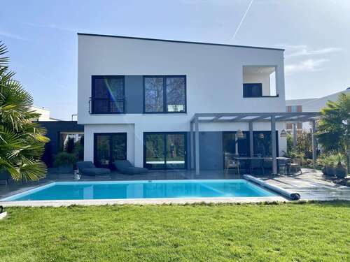 Foto - Haus zum Kaufen in Rastatt 1.280.000,00 € 250 m²